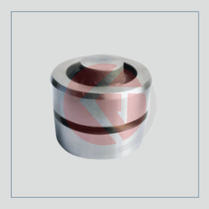 Standard 80mm hydraulic ram cylinder piston with single groove for tractor systems, part number 6028.